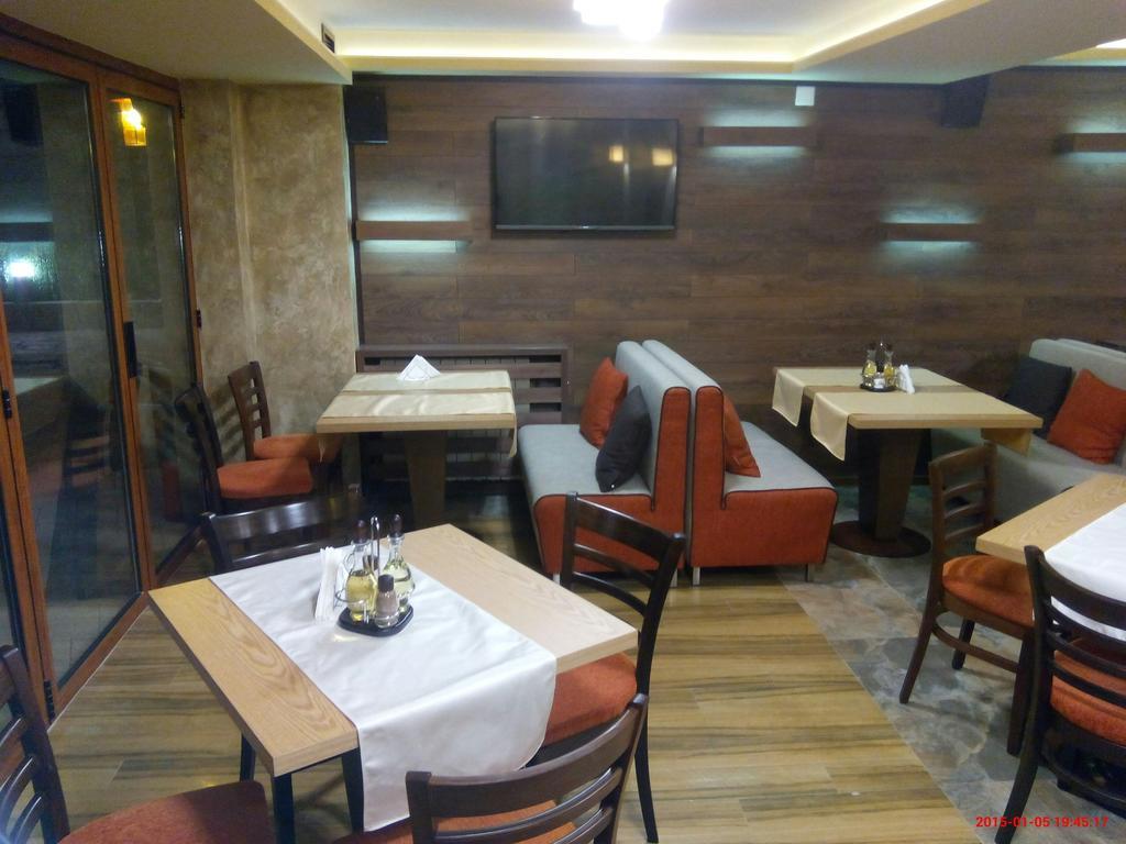 Mineral 56 Otel Banya  Dış mekan fotoğraf